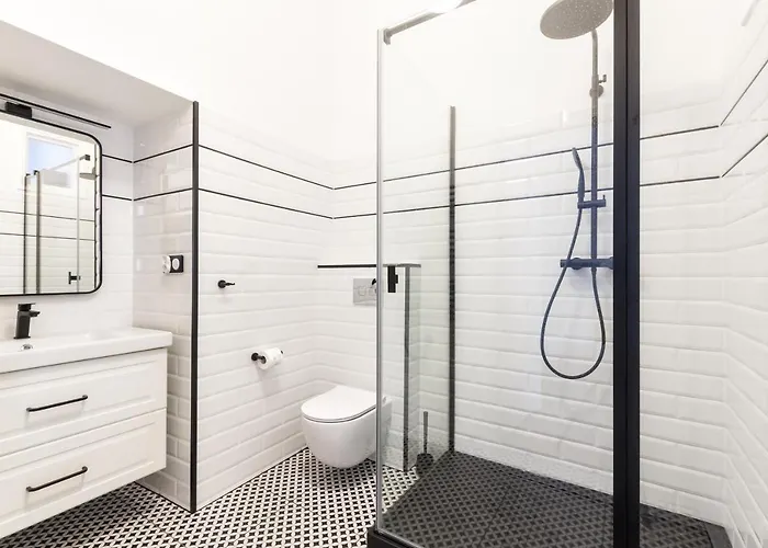 Czarujace Studio W Kamienicy Przy Metro Nowy Swiat Wwa20 Apartamento